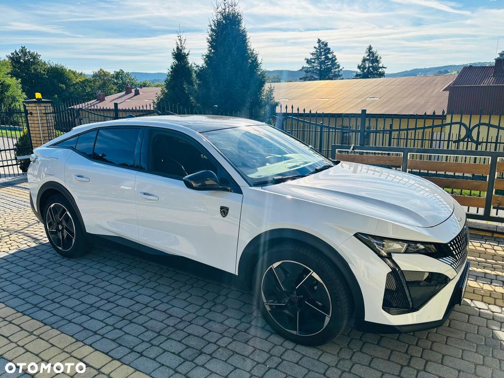 Peugeot 408 - 1