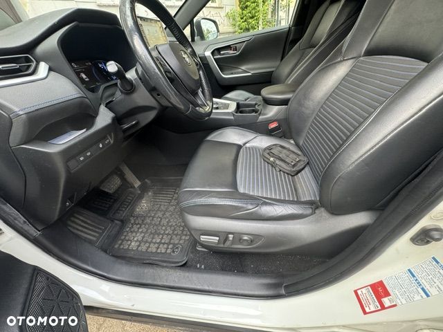 Toyota RAV4 Hybrid Selection 4x4 - 14