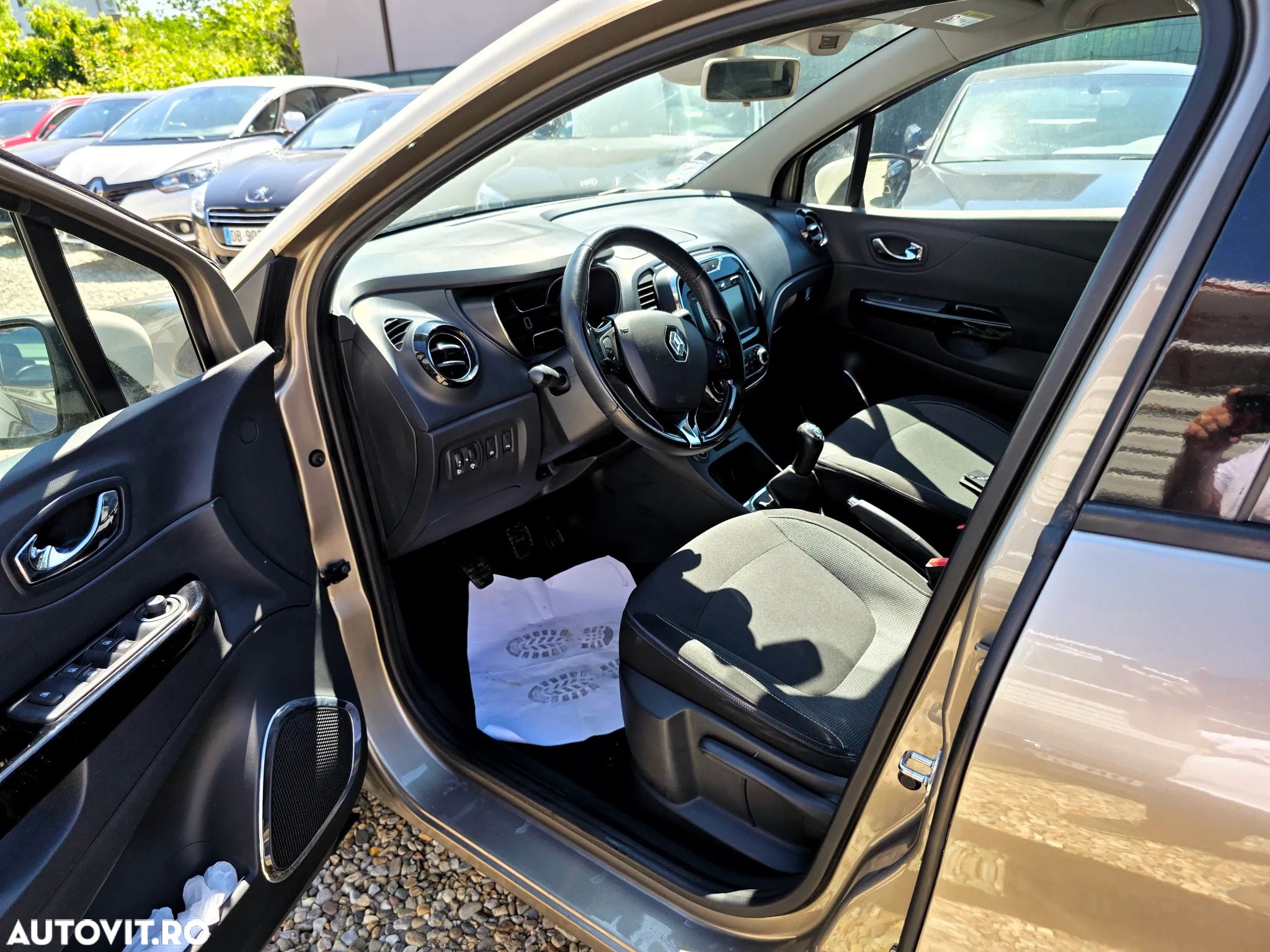 Renault Captur dCi Intens - 19