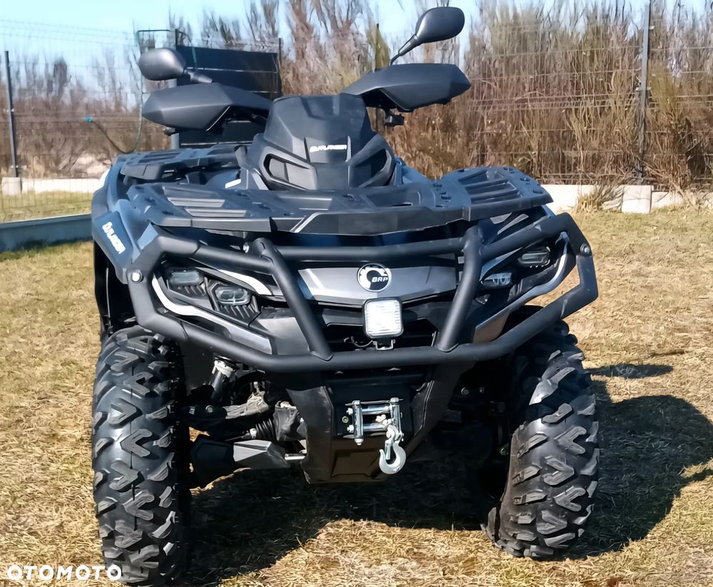 Can-Am Outlander - 1