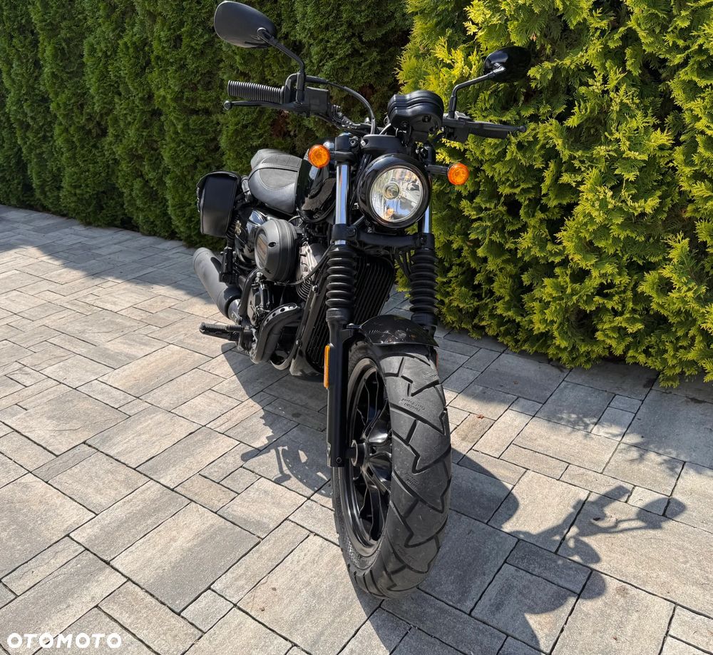 Hyosung GV - 3