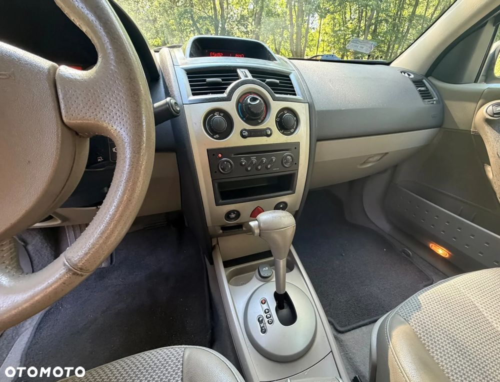 Renault Megane 2.0 Privilege - 17