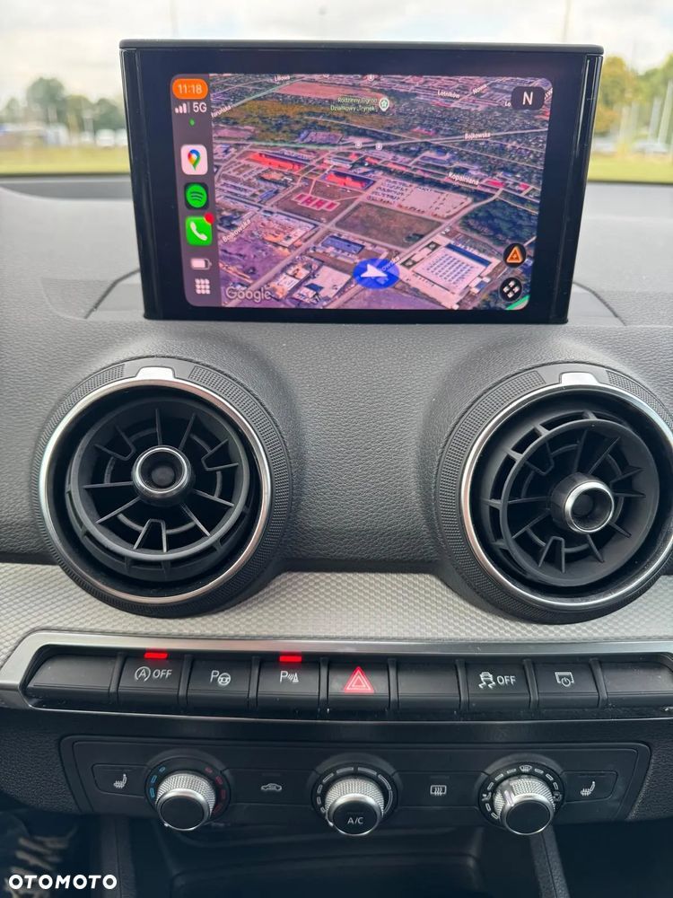 Audi Q2 35 TFSI - 11