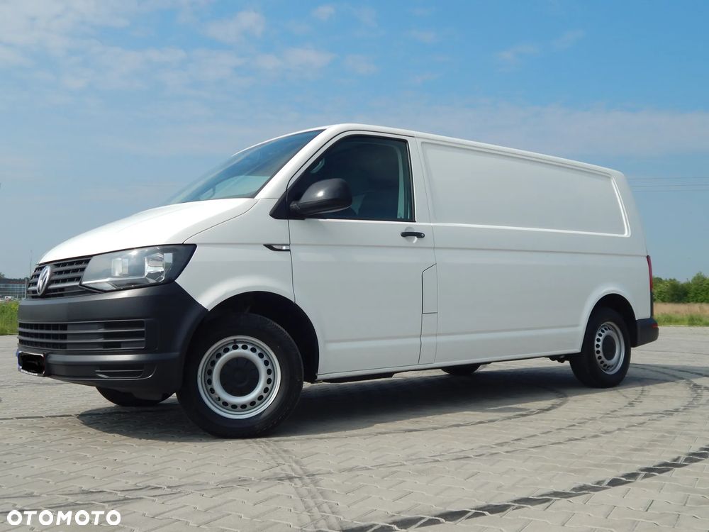 Volkswagen Transporter T-6 Long Klima - 3