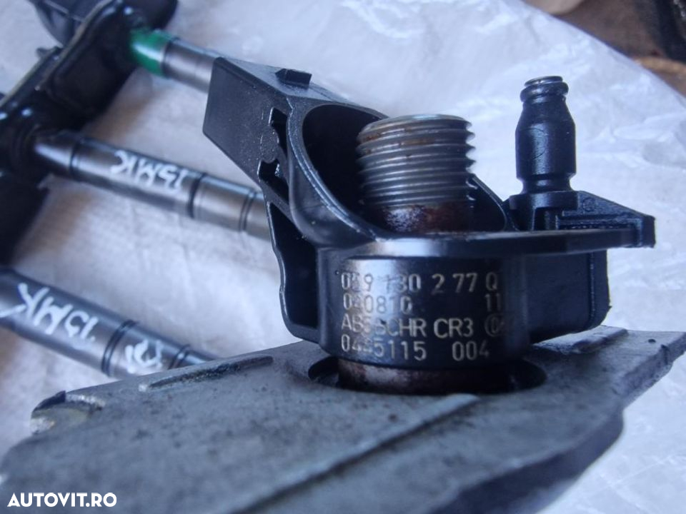 Injectoare/injector Audi a6 c6,a8d3, motor 3.0 tdi - 2