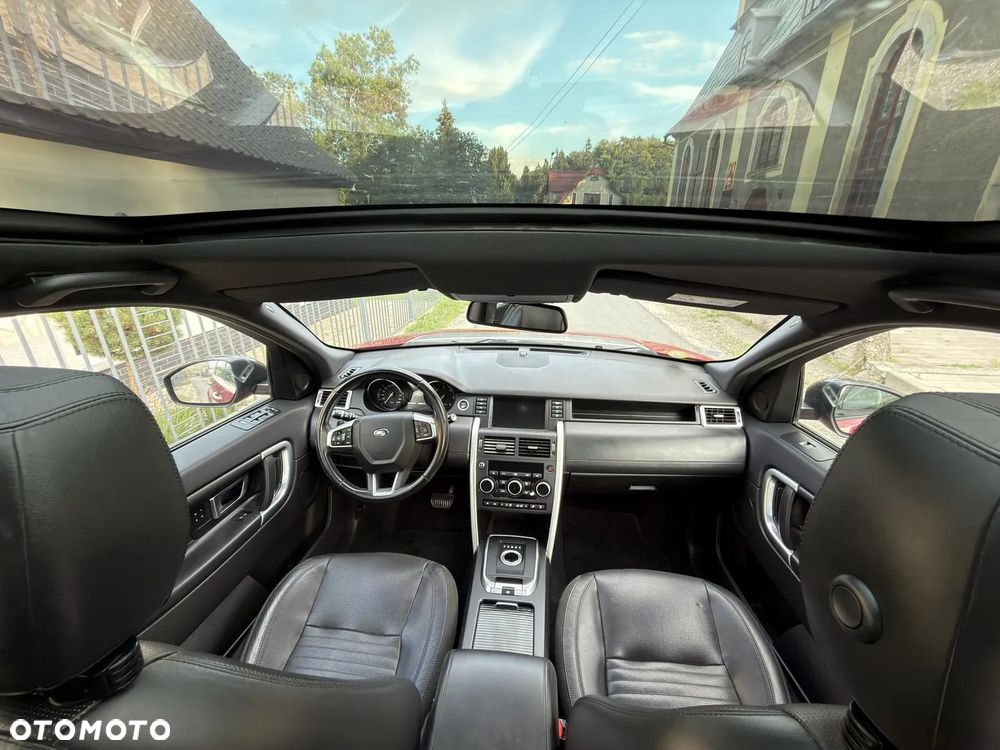 Land Rover Discovery Sport TD4 HSE Luxury - 12