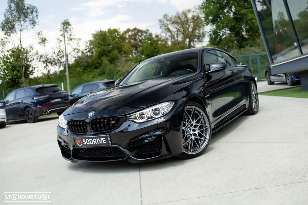BMW M4 DKG Competition - 19