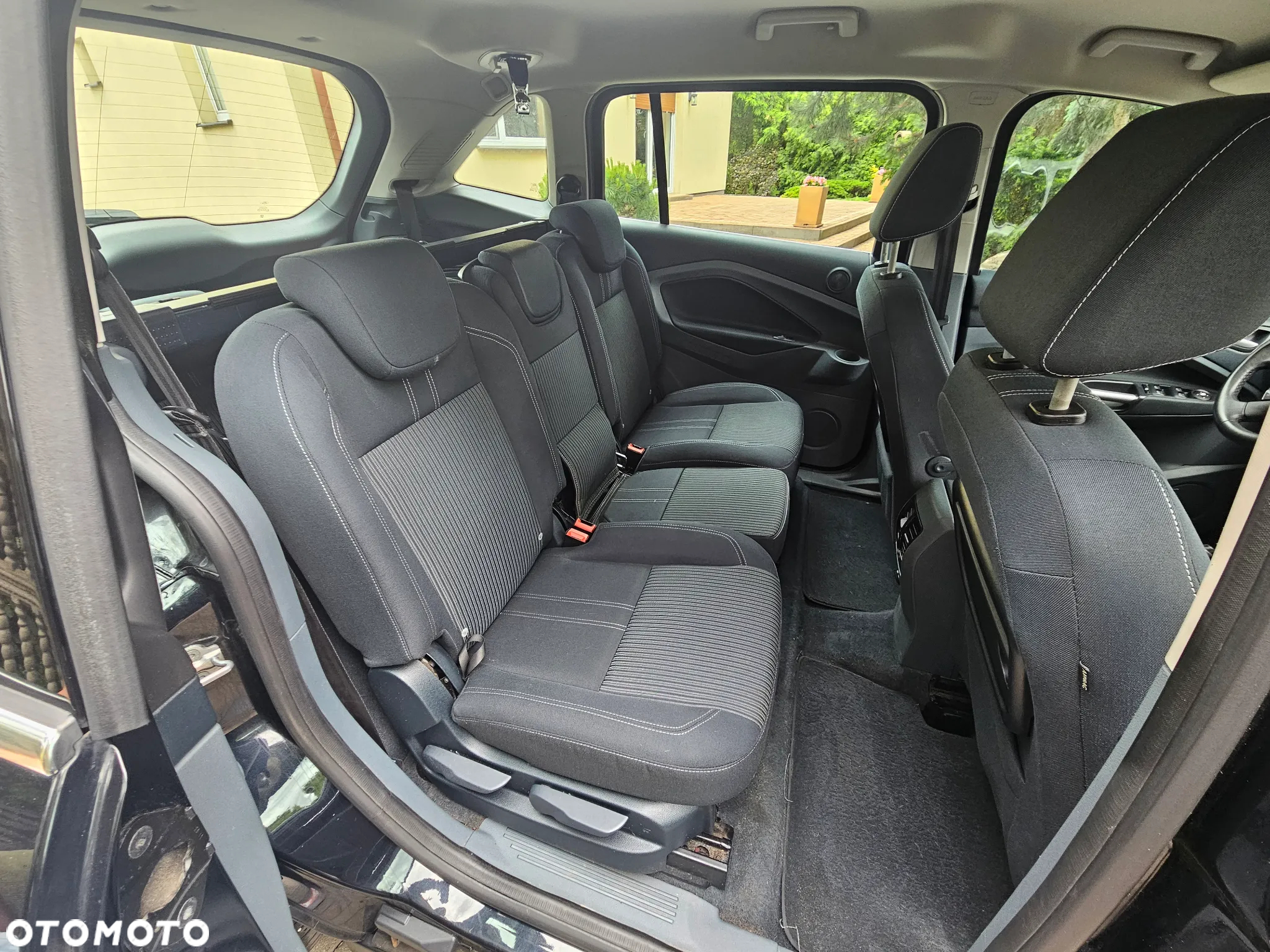Ford Grand C-MAX 1.6 Ti-VCT Titanium - 13