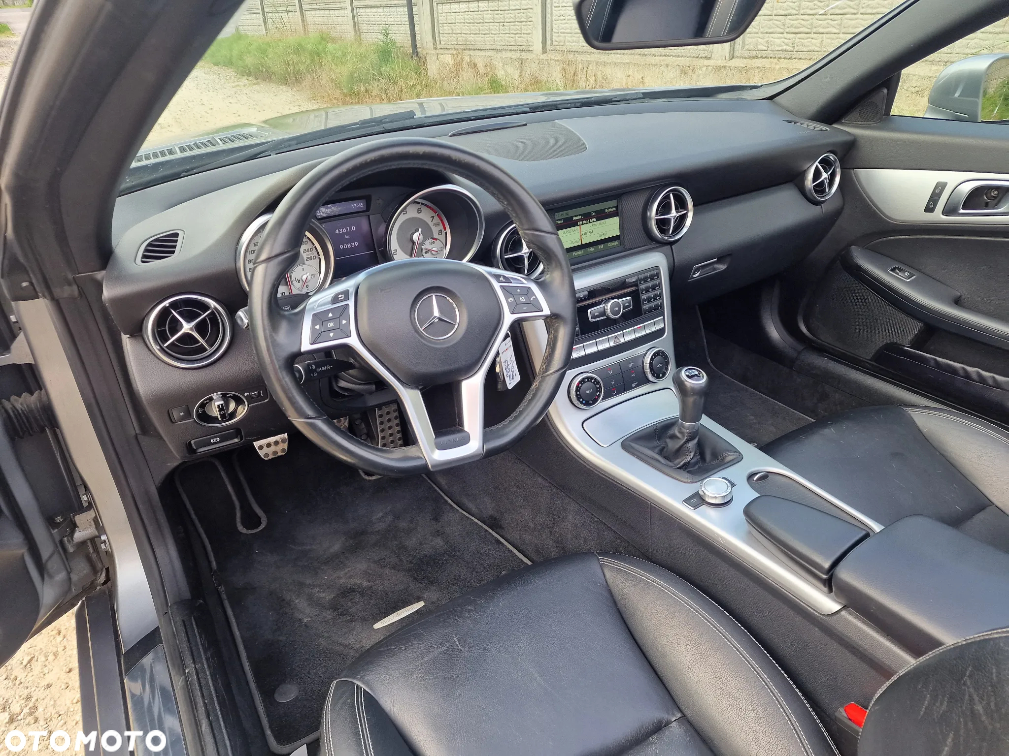 Mercedes-Benz SLK 200 (BlueEFFICIENCY) - 10