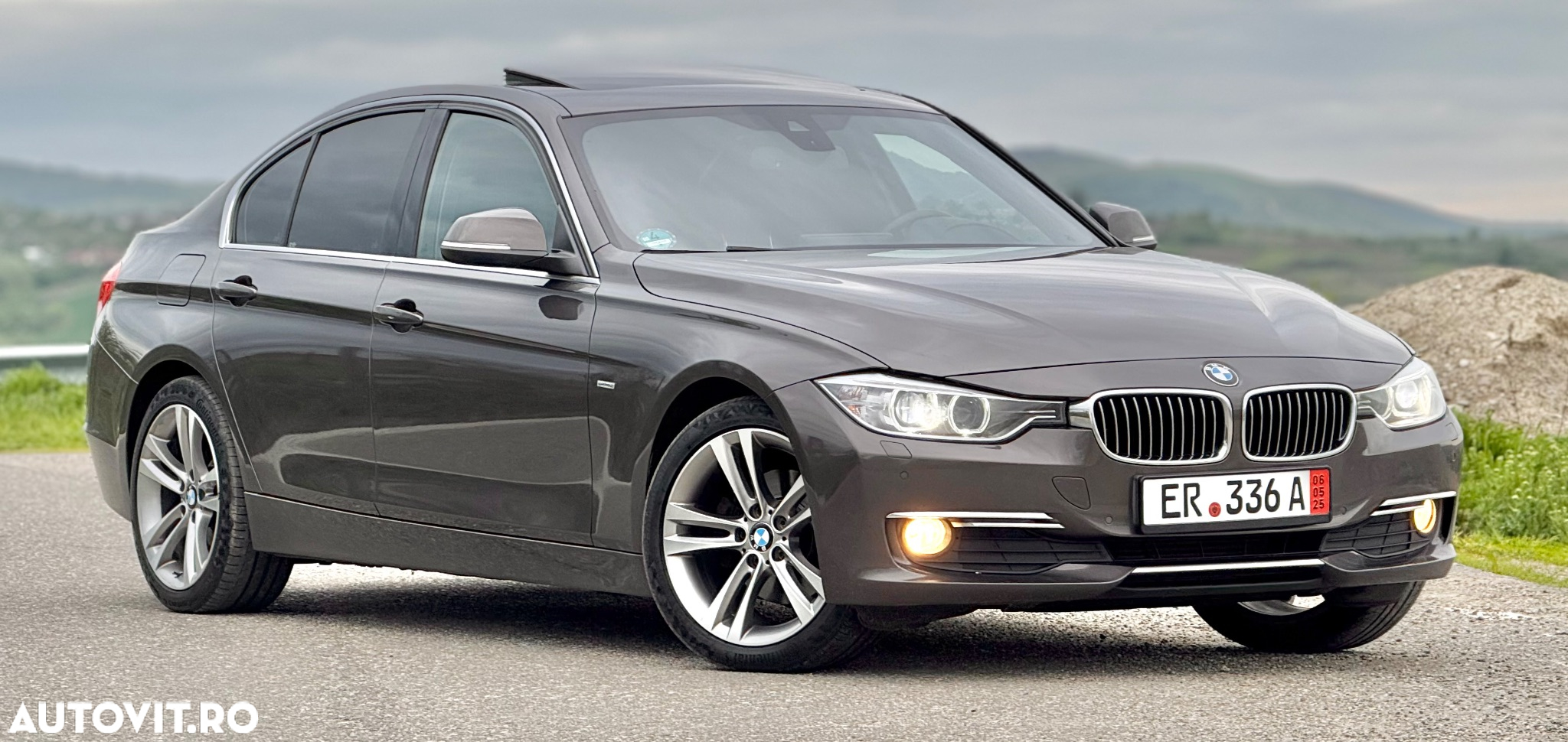 BMW Seria 3 320d Aut. Blue Performance Luxury Line - 2
