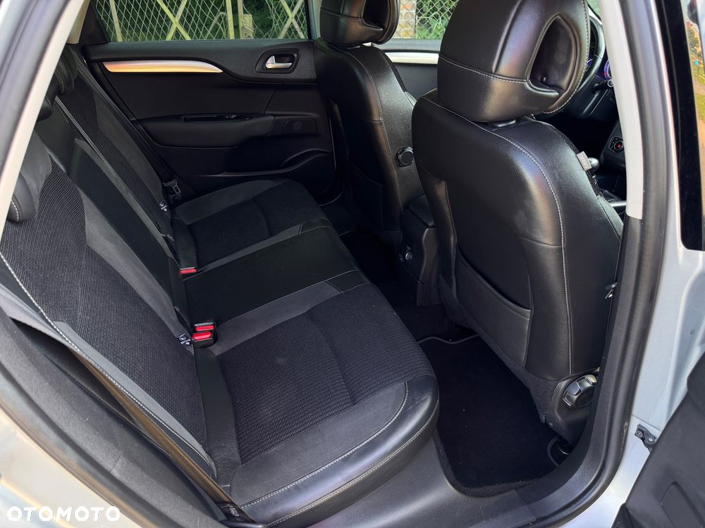 Citroën C4 - 10