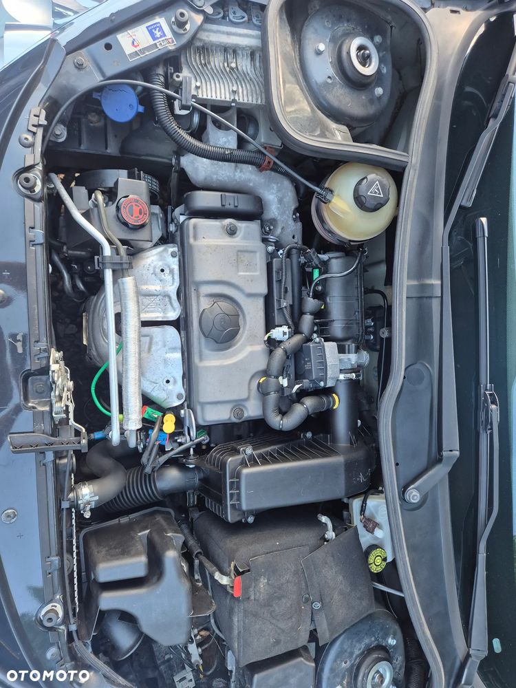 Peugeot 206 60 Grand Filou Cool - 16