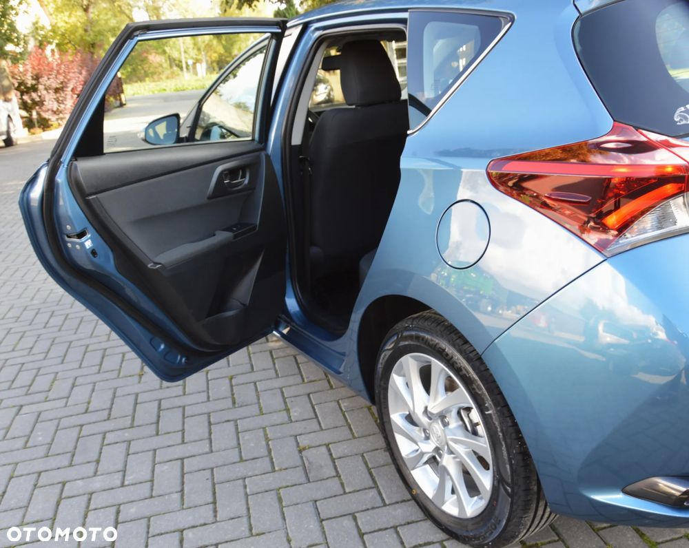 Toyota Auris - 35