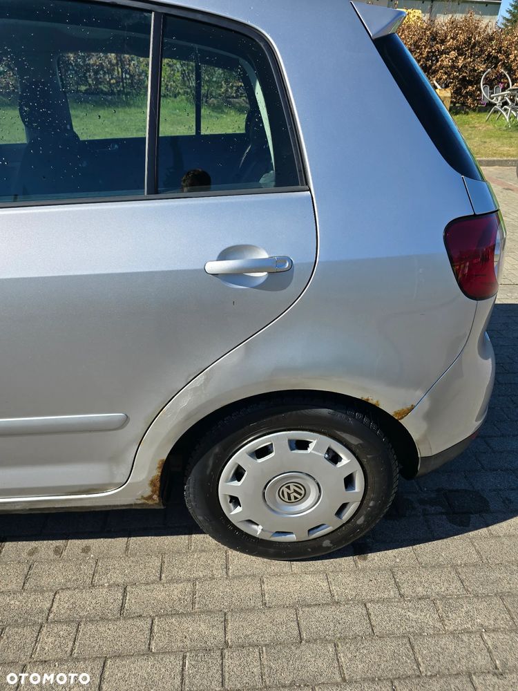 Volkswagen Golf Plus 1.9 TDI Comfortline - 6