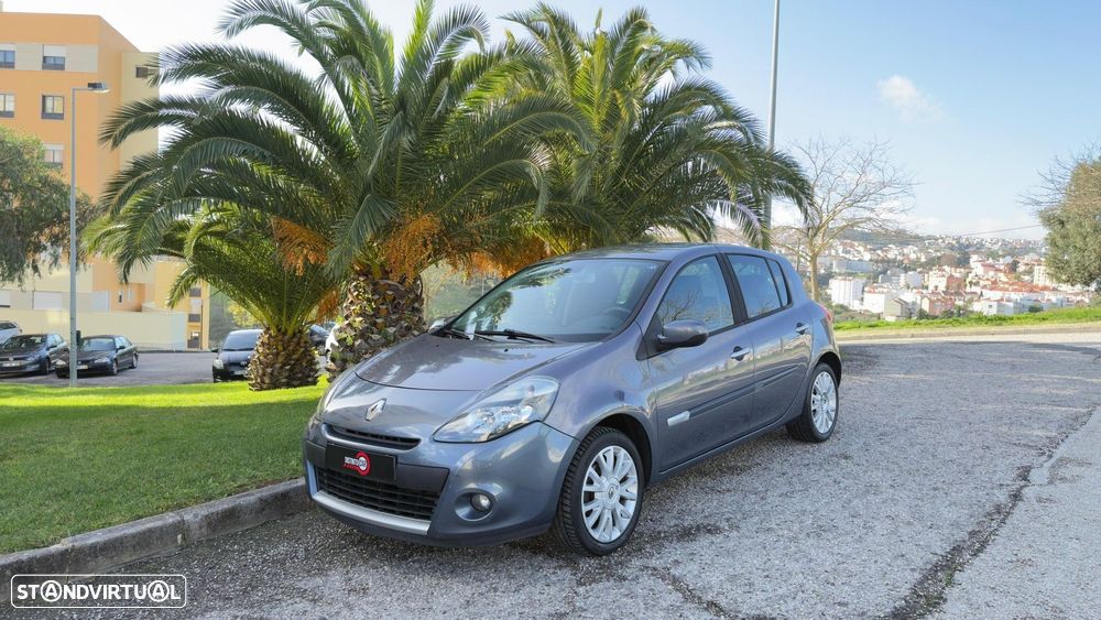 Renault Clio 1.2 TCE Dynamique S - 1