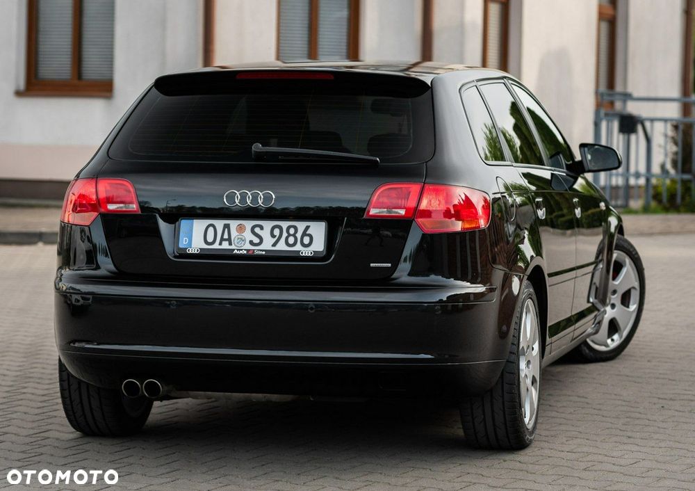 Audi A3 Sportback - 3