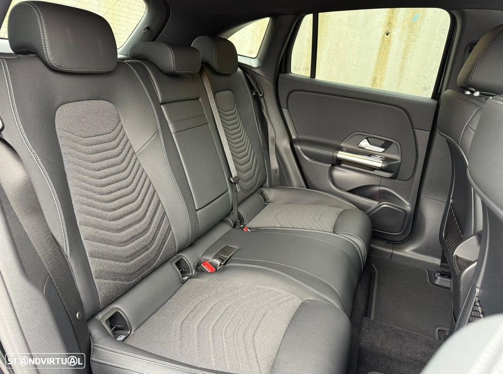 Mercedes-Benz EQA 250+ Edition - 16