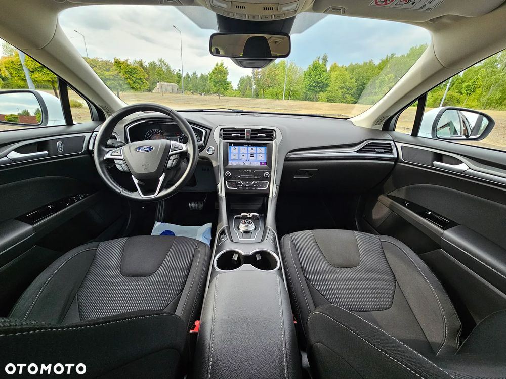 Ford Mondeo 2.0 EcoBlue Titanium - 20