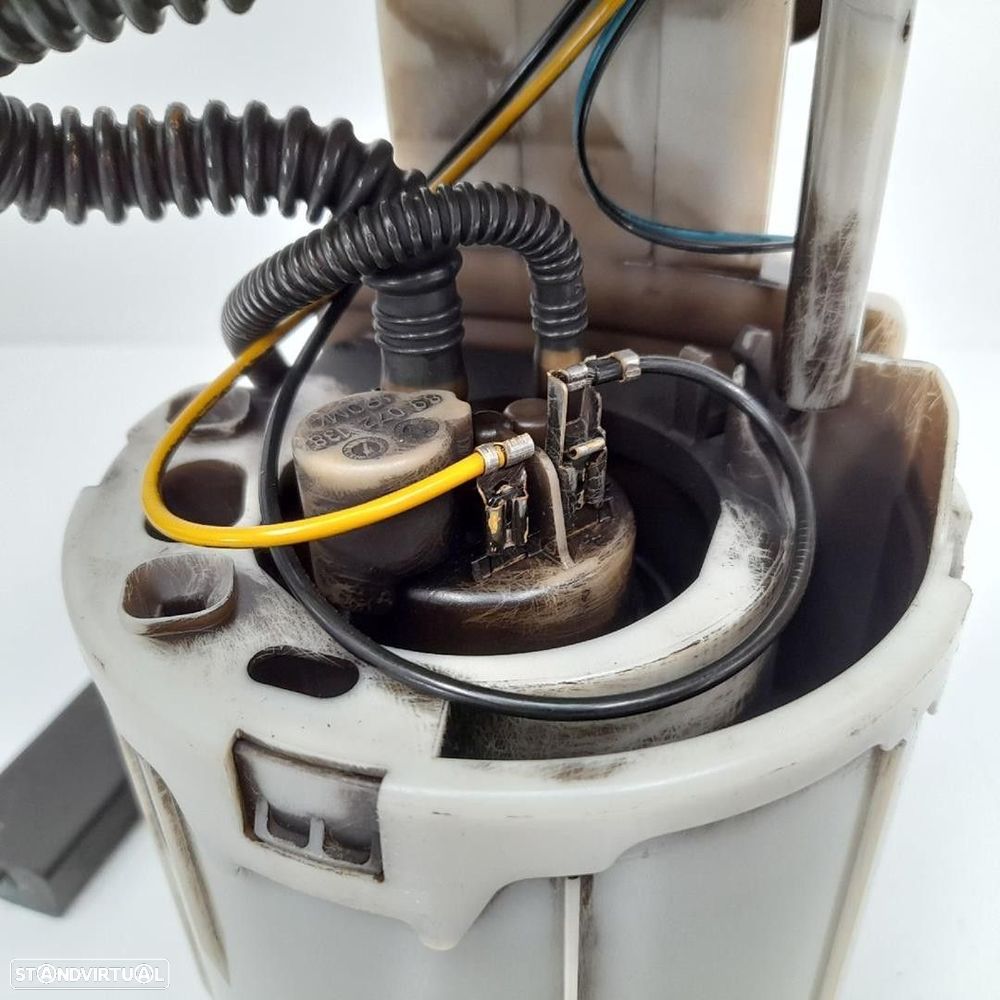 SENSOR DE COMBUSTÍVEL VOLKSWAGEN POLO 2005 -6Q0919050B - 1