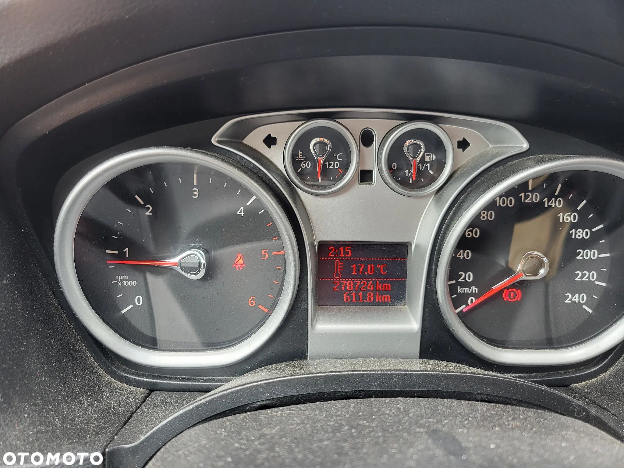 Ford Focus 1.8 TDCi Ambiente - 11