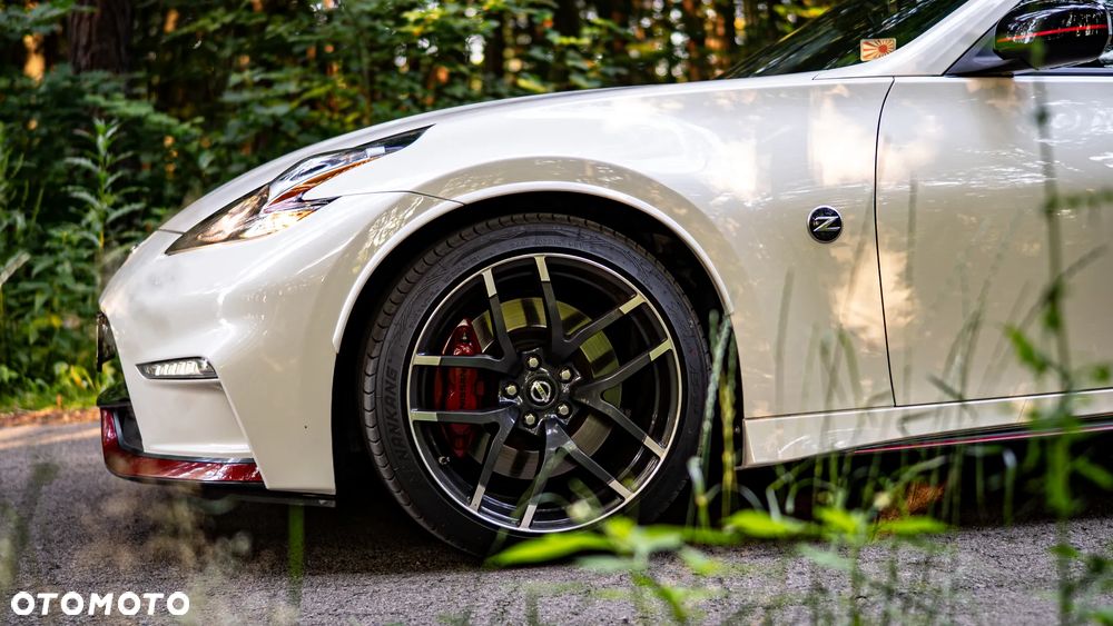 Nissan 370 Z 3.7 V6 Nismo - 12