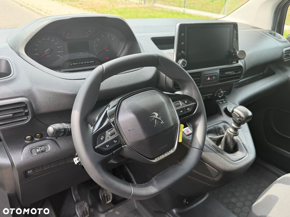 Peugeot PARTNER - 18