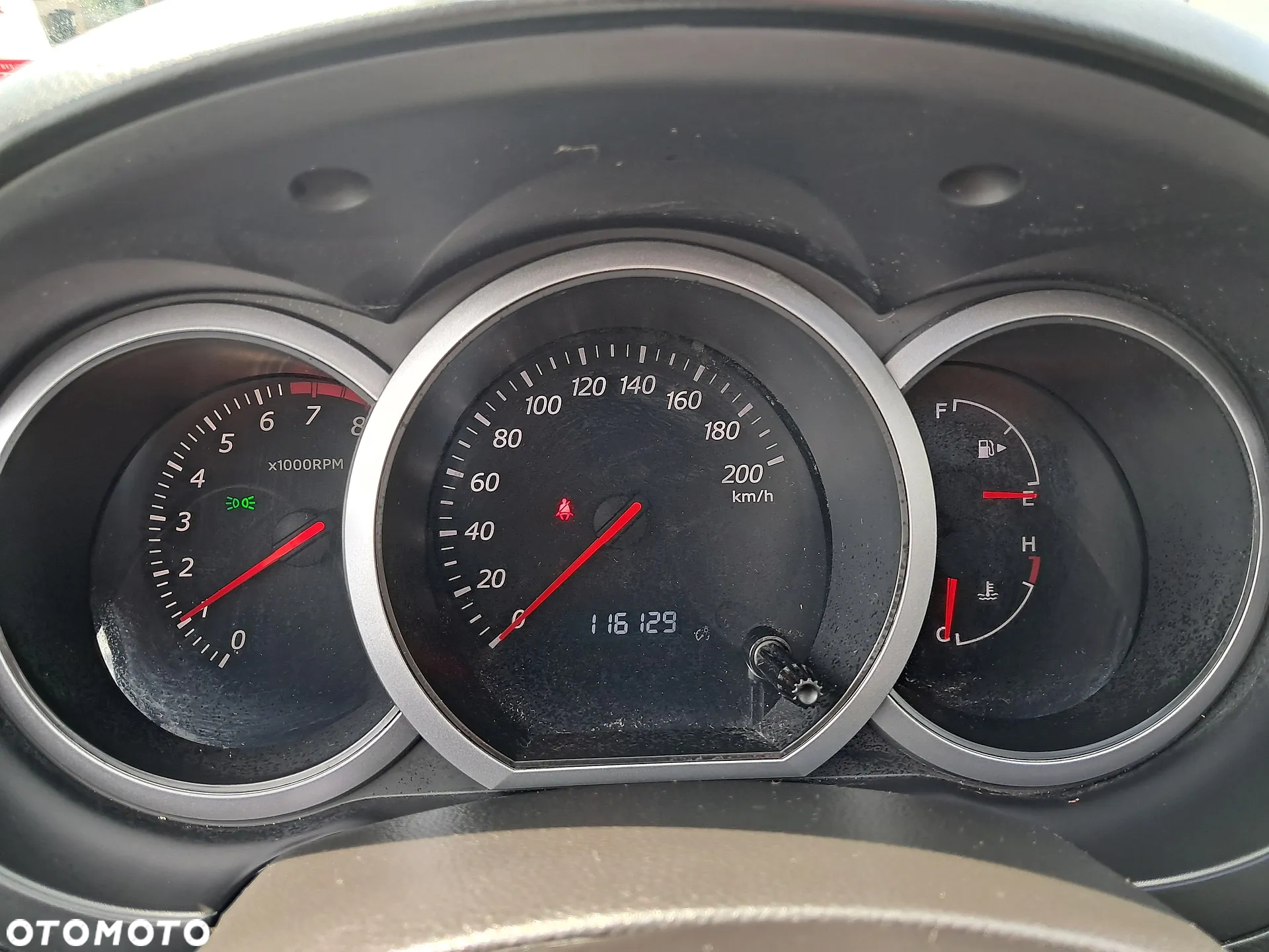 Suzuki Grand Vitara 2.0 De luxe - 24