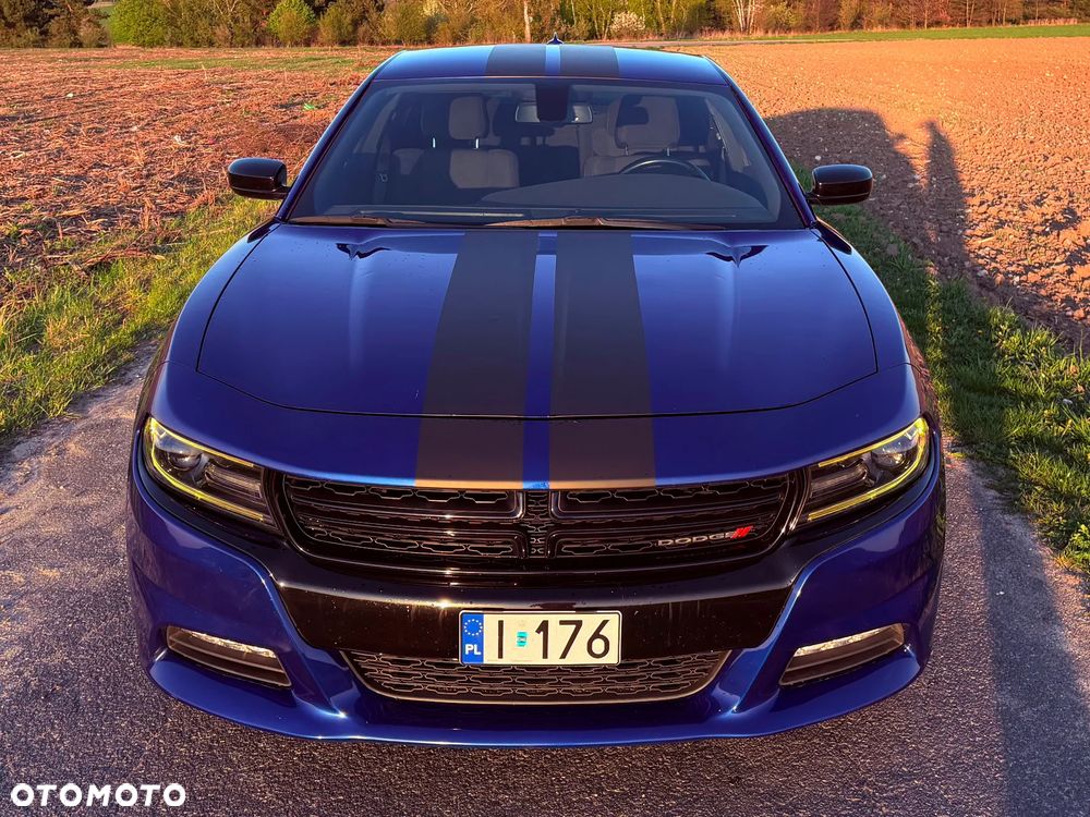 Dodge Charger 3.6 SXT AWD - 5
