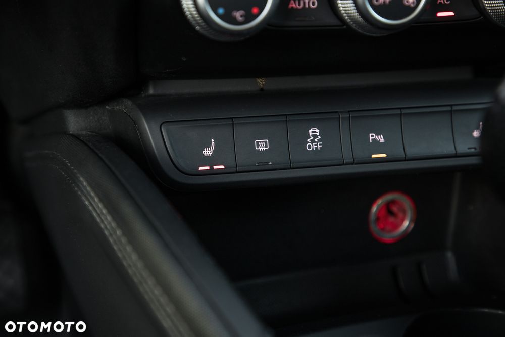 Audi A1 3-drzwiowe 1.4 TFSI S tronic S line edition m S line Sportpaket - 17
