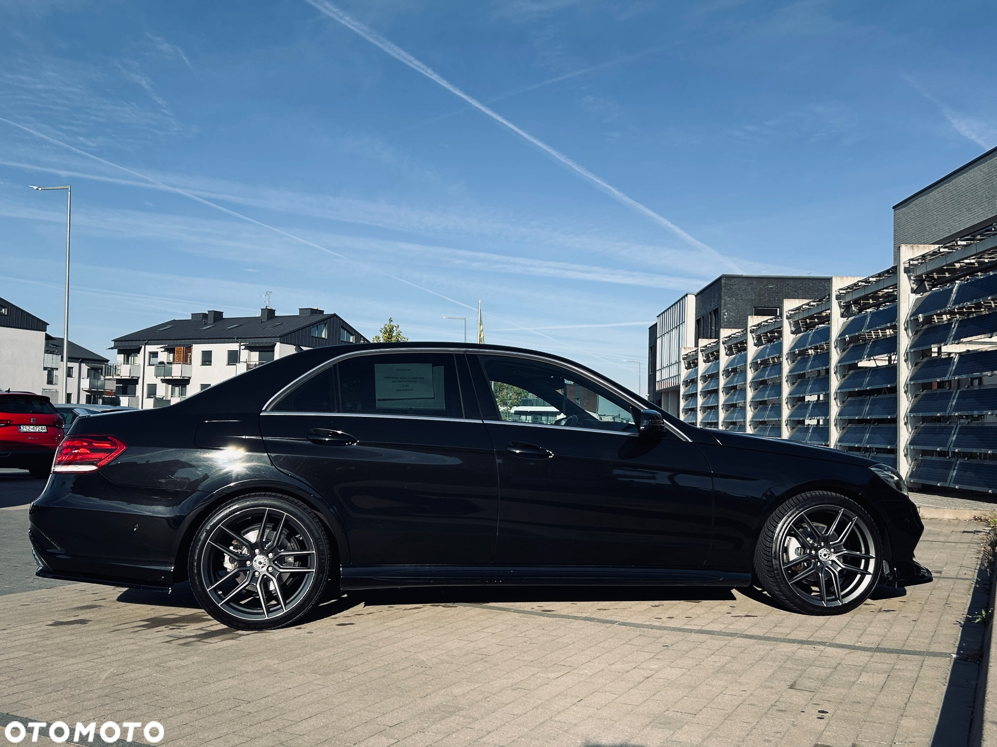 Mercedes-Benz Klasa E 200 CGI BlueEFFICIENCY Automatik Avantgarde - 9