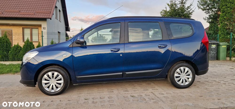 Dacia Lodgy 1.6 SCe Laureate S&S - 11