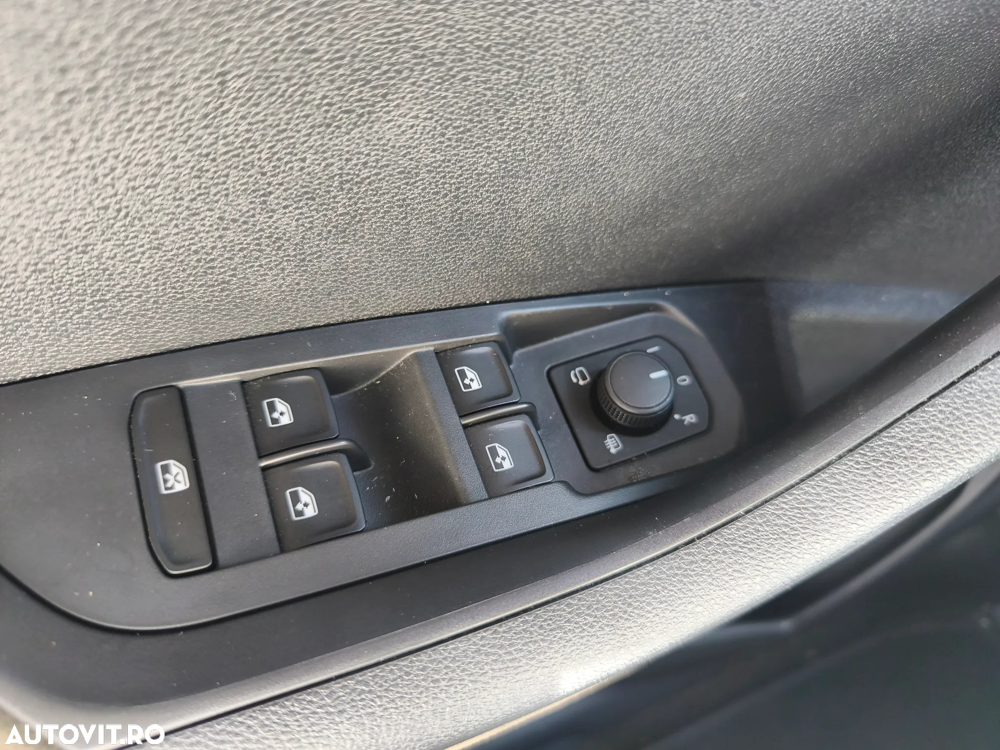 Skoda Karoq 1.5 TSI DSG Selection - 14