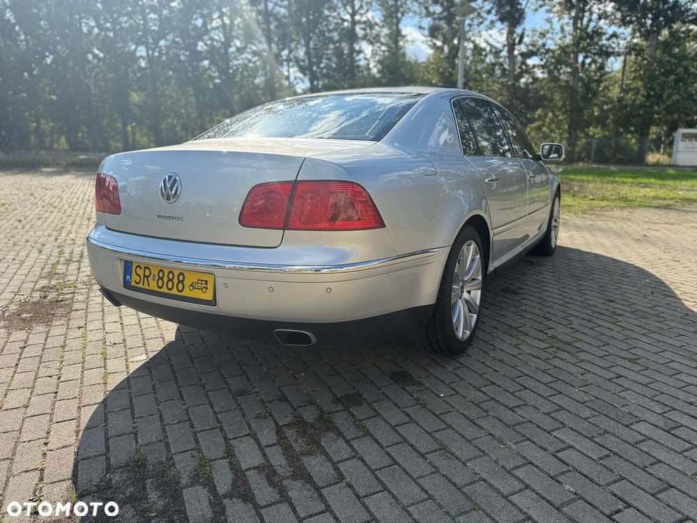 Volkswagen Phaeton 4.2 V8 4Mot (5 os.) - 4