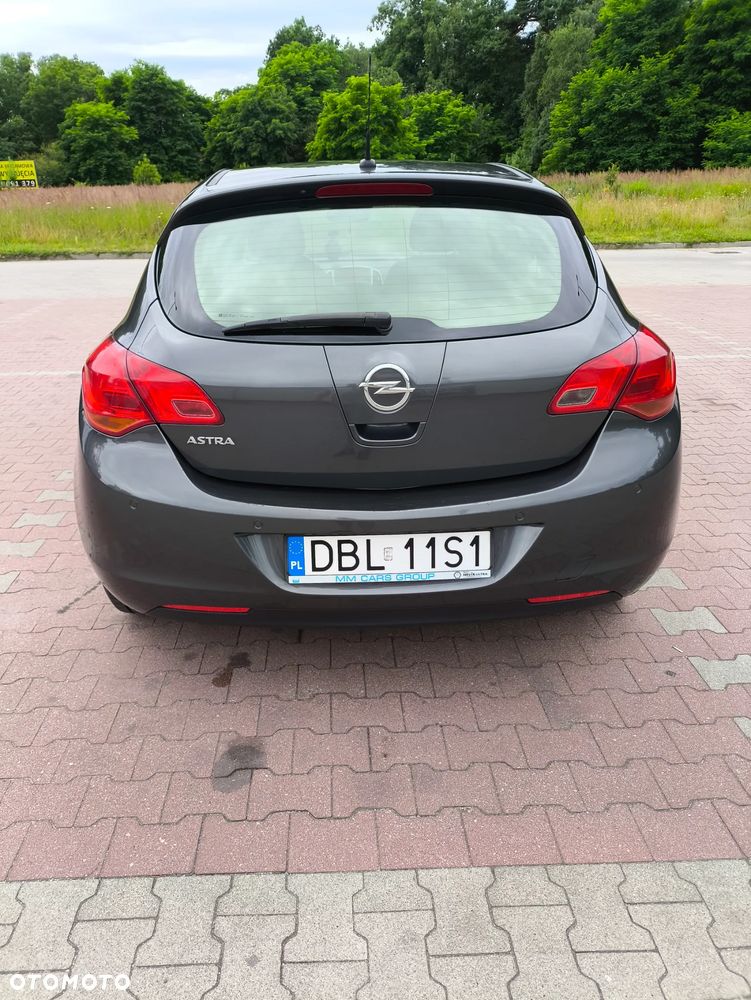 Opel Astra 1.6 Innovation - 7