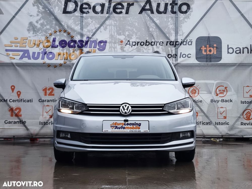 Volkswagen Touran 2.0 TDI DSG Comfortline - 3