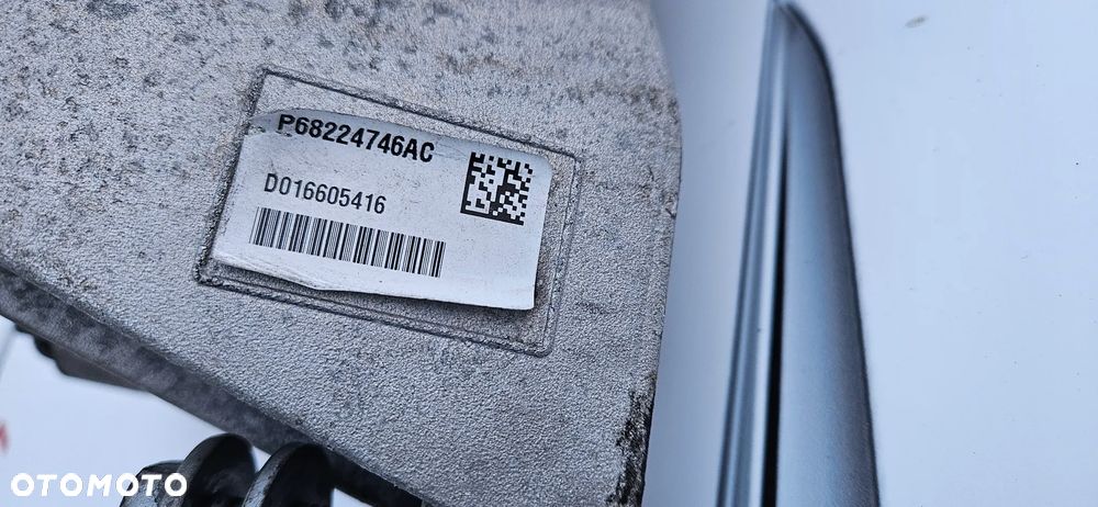 Chrysler Pacifica 2016- 3.6 V6 Mocowanie silnika skrzyni biegów Poduszka Łapa silnika lewa prawa Poduszka Wspornik lewy prawy P68224742AB P68224746AC - 9