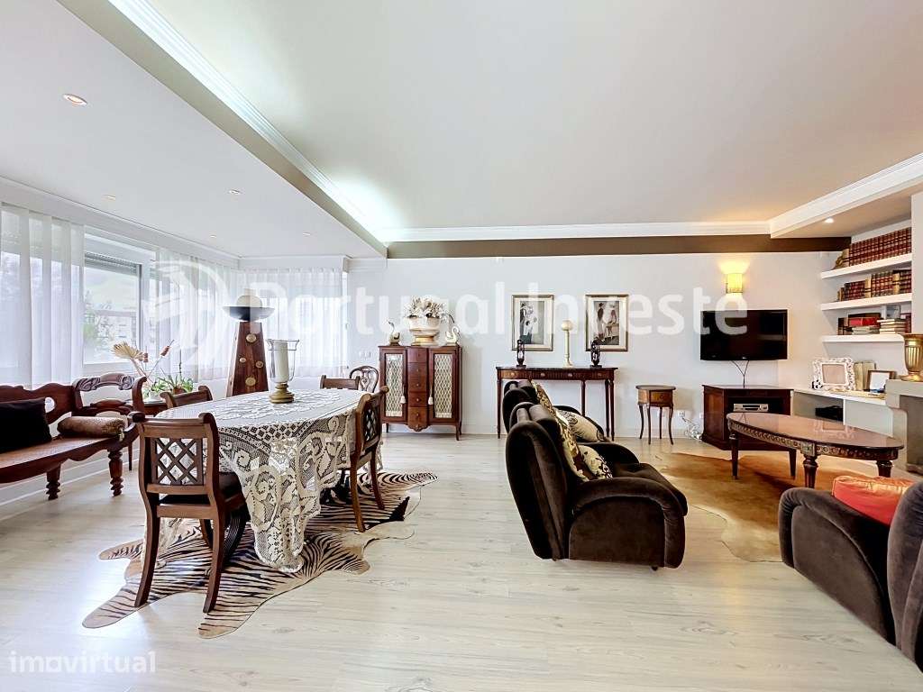 Excelente apartamento de 4 assoalhadas na Av. D. Nuno Álvares Perei... - Grande imagem: 4/24