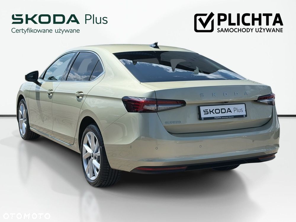 Skoda Superb 2.0 TDI SCR Selection DSG - 9
