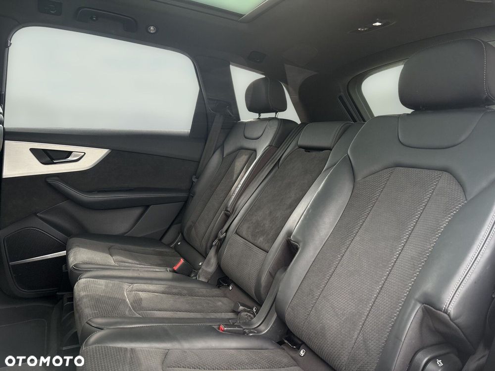 Audi Q7 - 26