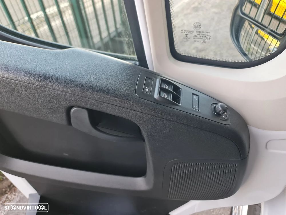 Citroën JUMPER 2.2 HDI 120CV L1H1 * Câmera/ Ac / Gps / IVA dedutível - 20