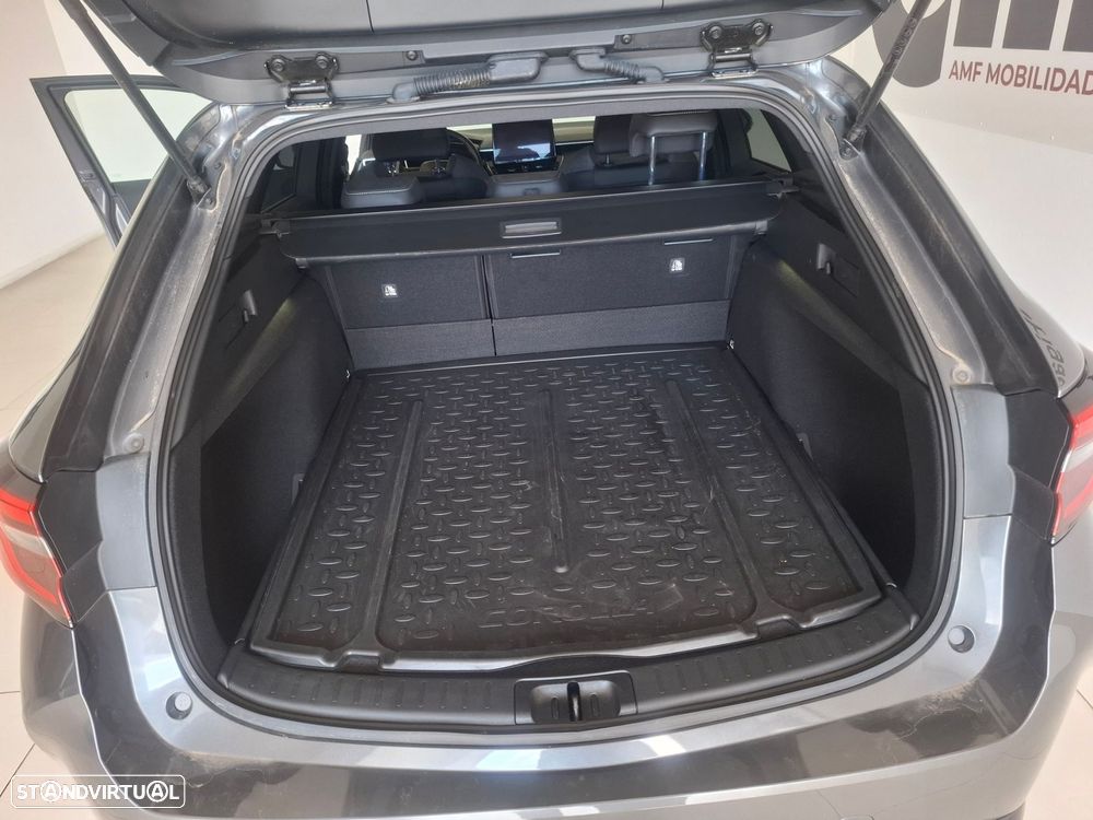 Toyota Corolla Touring Sports 1.8 Hybrid Comfort Plus - 9