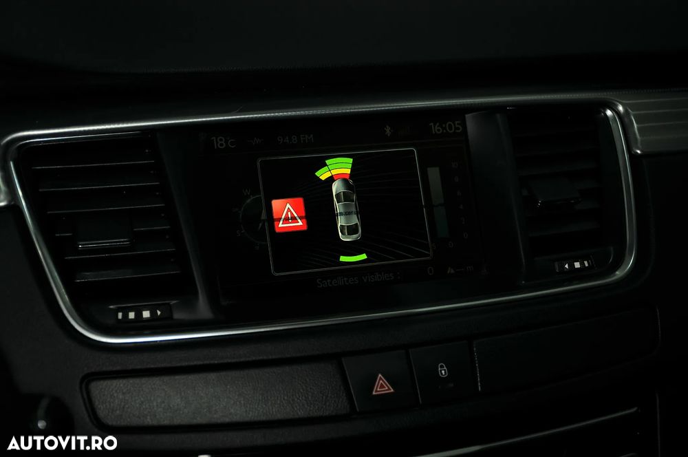 Peugeot 508 RXH Hybrid4 - 22