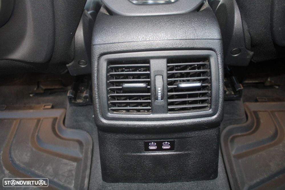 BMW X1 16 d sDrive Advantage Auto - 54