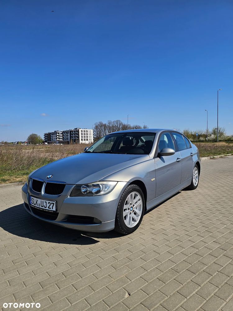 BMW Seria 3 318i Edition Lifestyle - 14