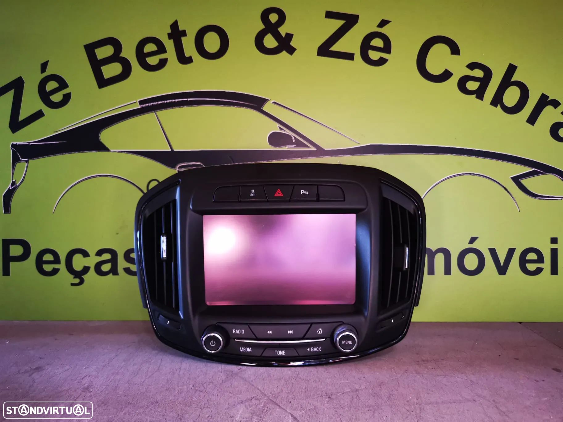 OPEL INSIGNIA RÁDIO GPS DISPLAY - R008 - 1