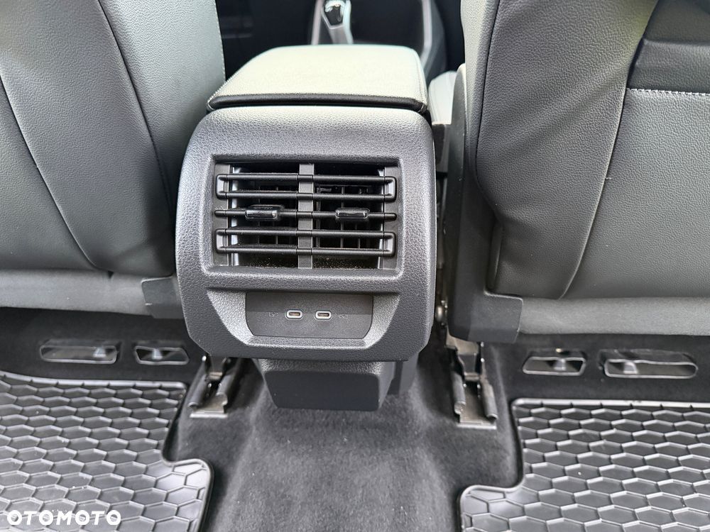 Volkswagen Caddy - 26