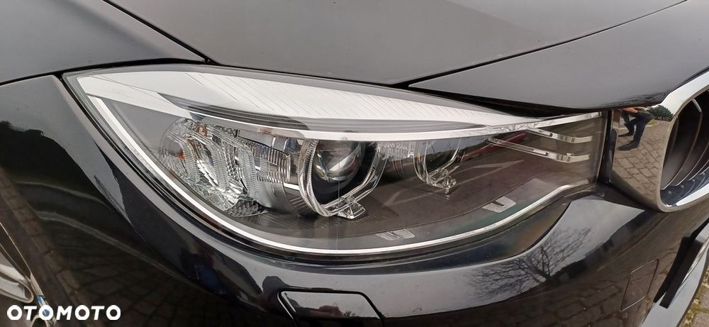 BMW Seria 3 318d Luxury Line - 23