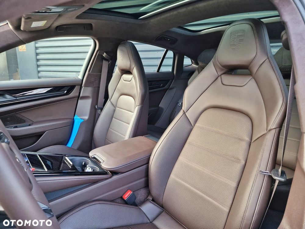 Porsche Panamera - 6