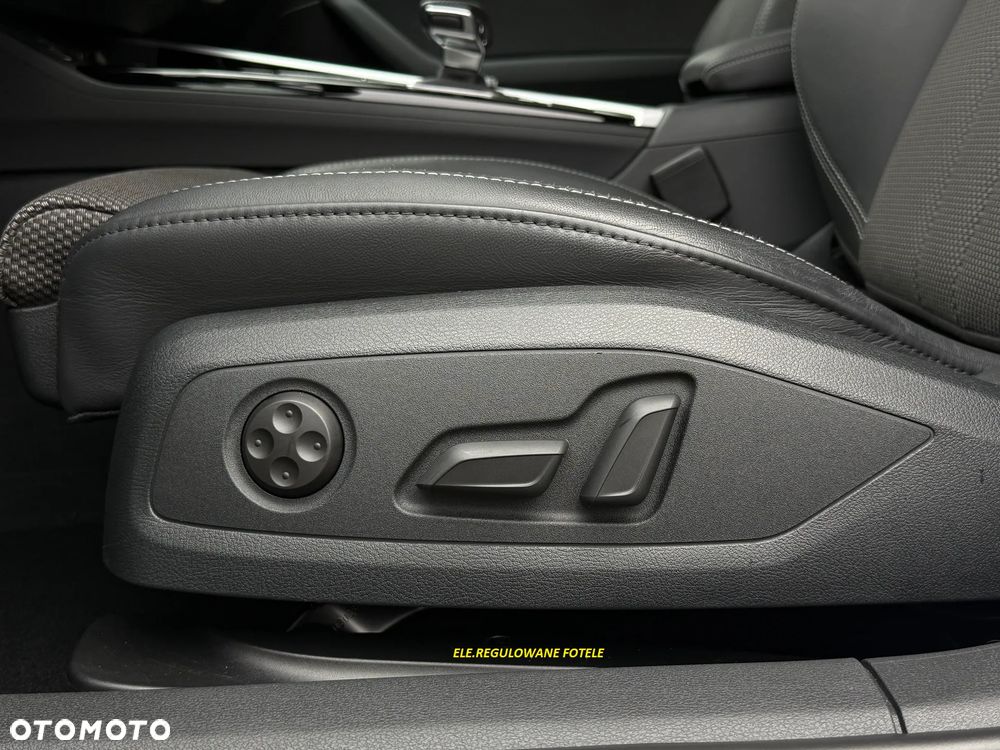 Audi A4 Avant 40 TDI quattro S tronic S line - 12