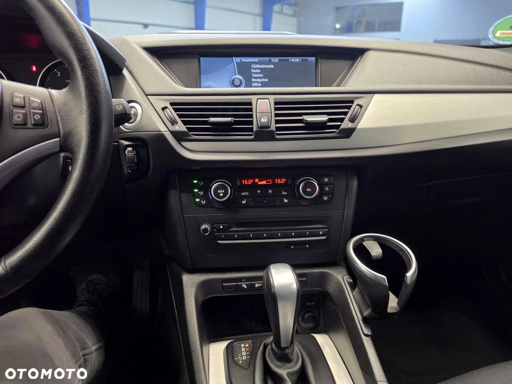 BMW X1 xDrive20d - 33